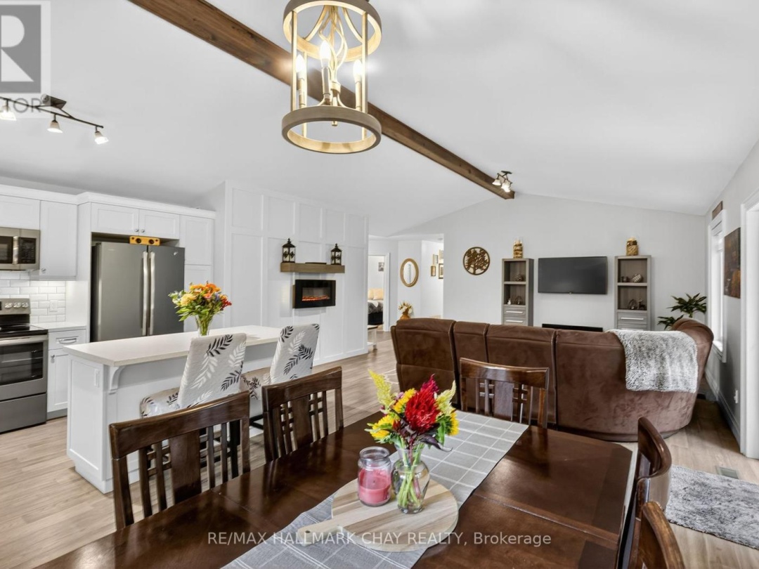 202 VEL-DOR CRESCENT, 