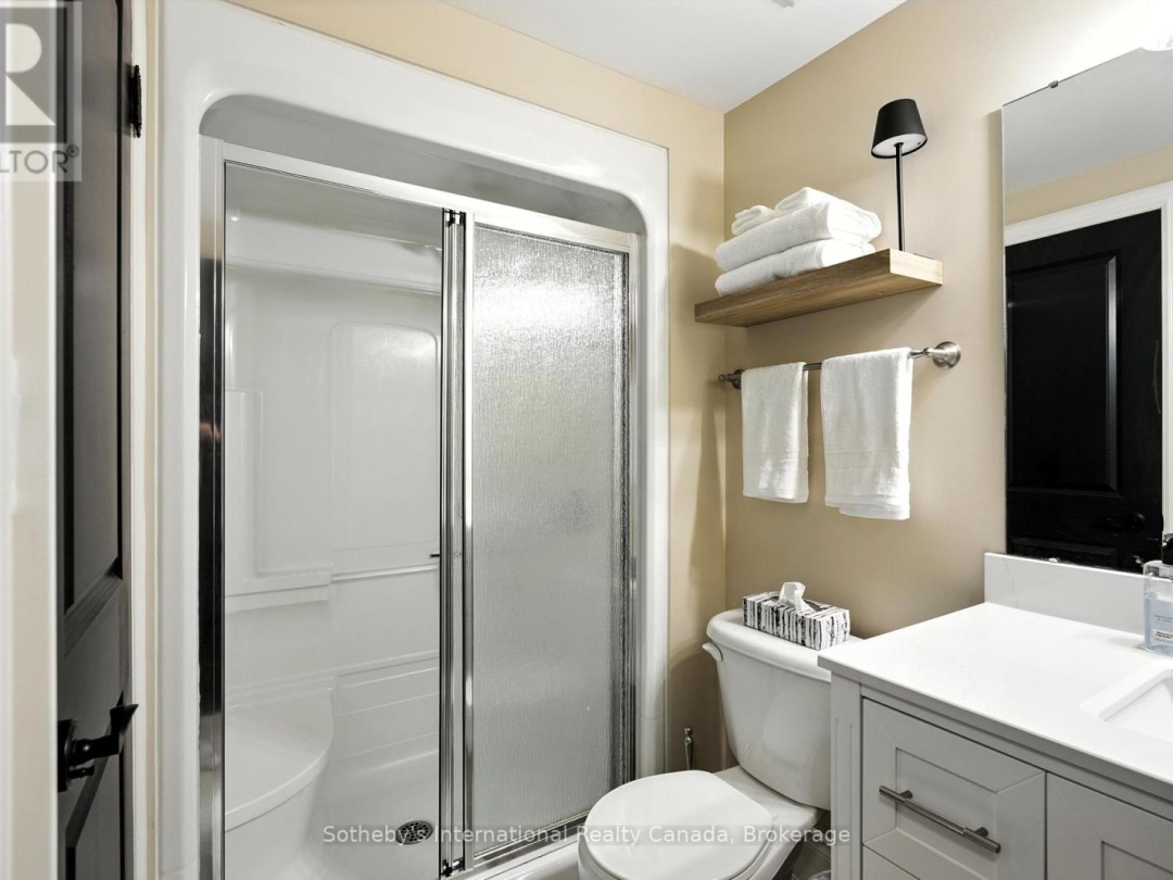 106 - 391 JAMES STREET W, 