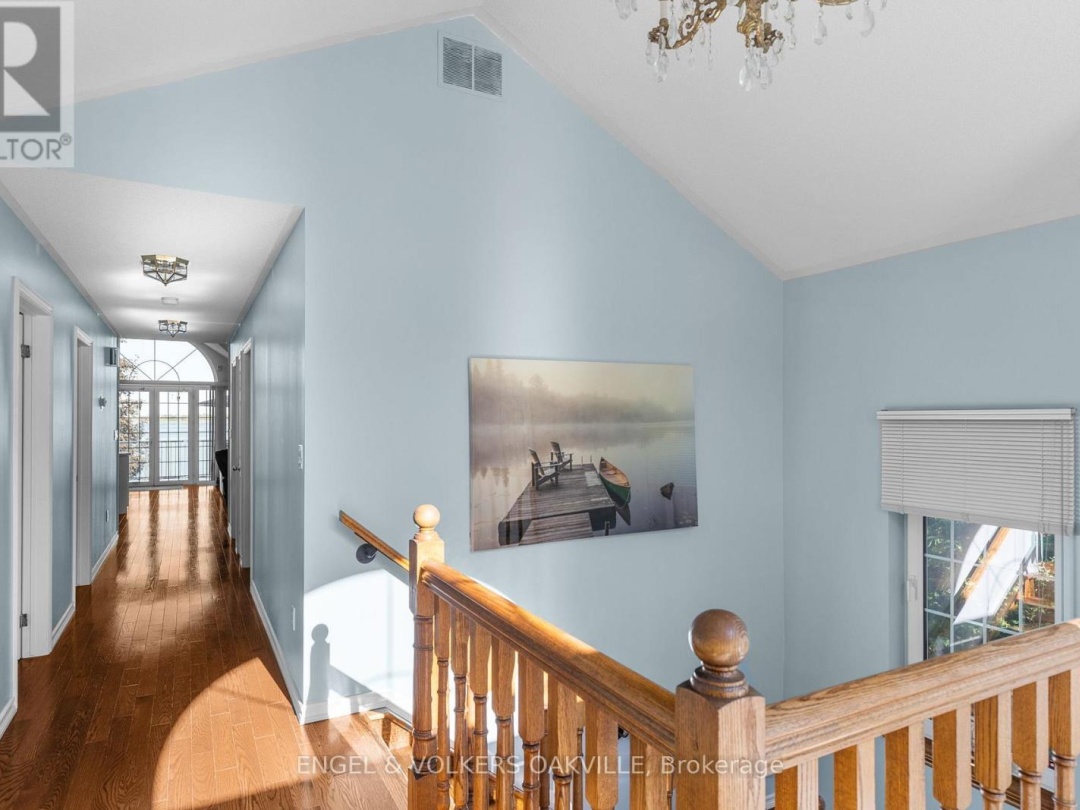216 ROBINS POINT ROAD, 
