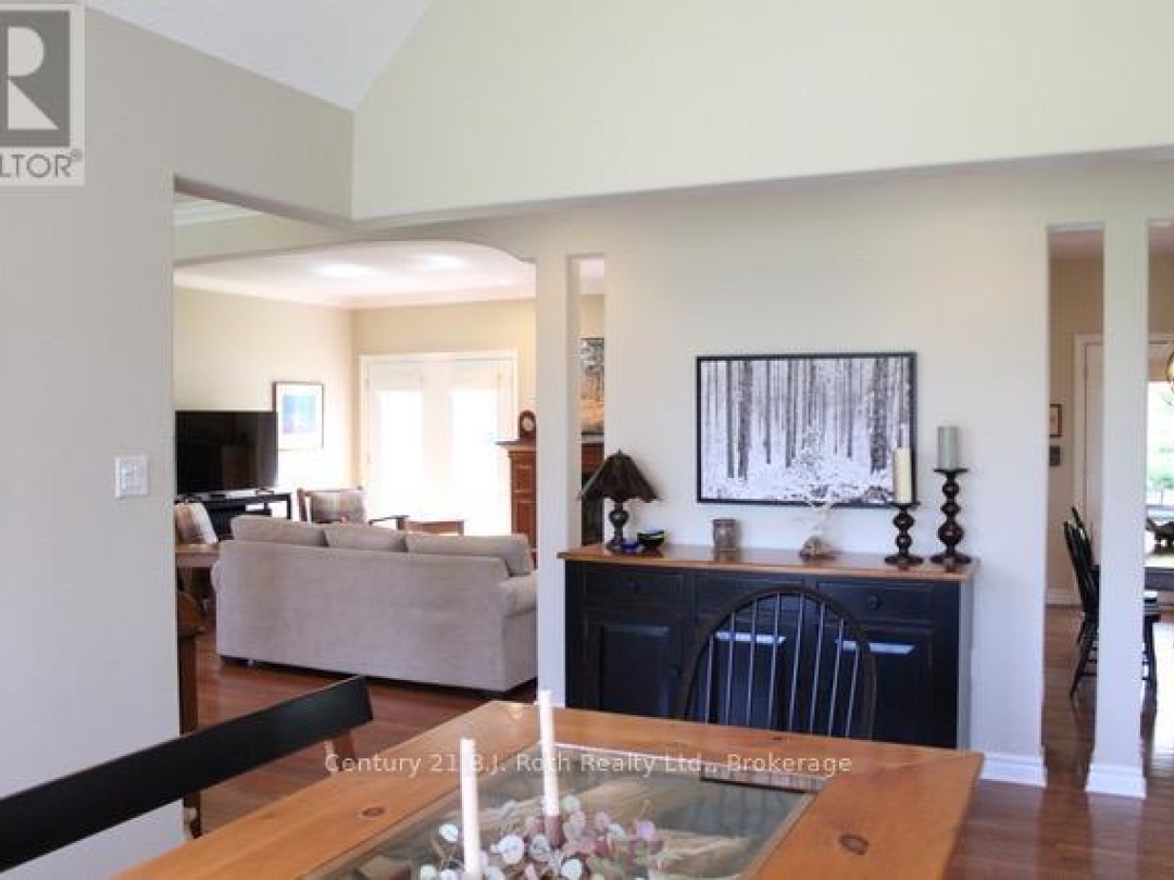 1057 Hurlwood Lane Lane, Severn