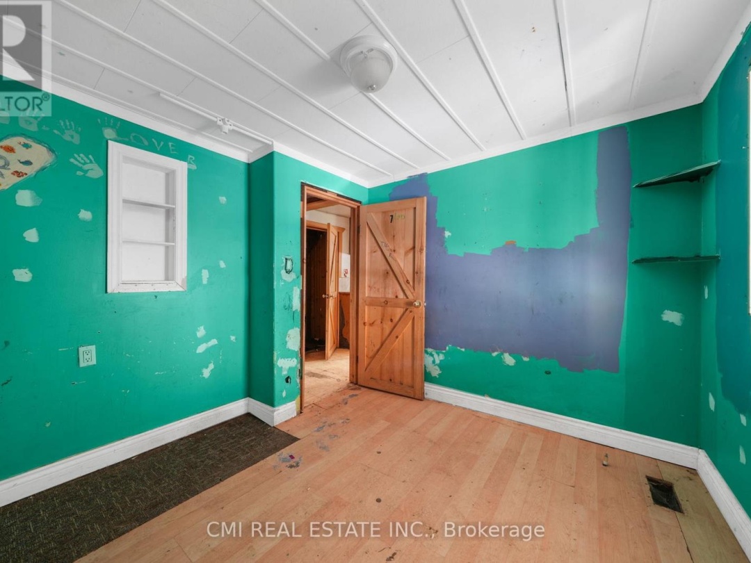 1093 SOUTH LAKE ROAD, 