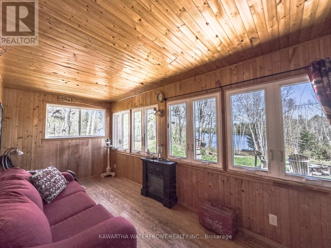1170 ENGLISH CIRCLE, 
