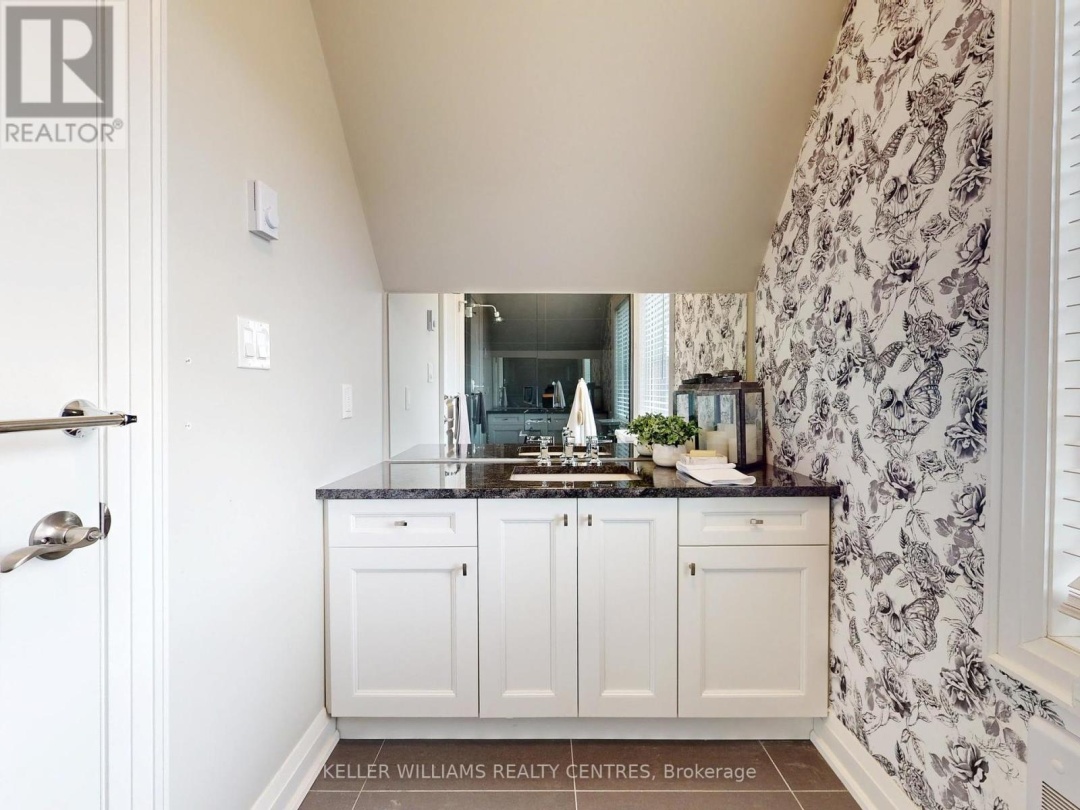 2 THOROUGHBRED DRIVE, Oro-Medonte