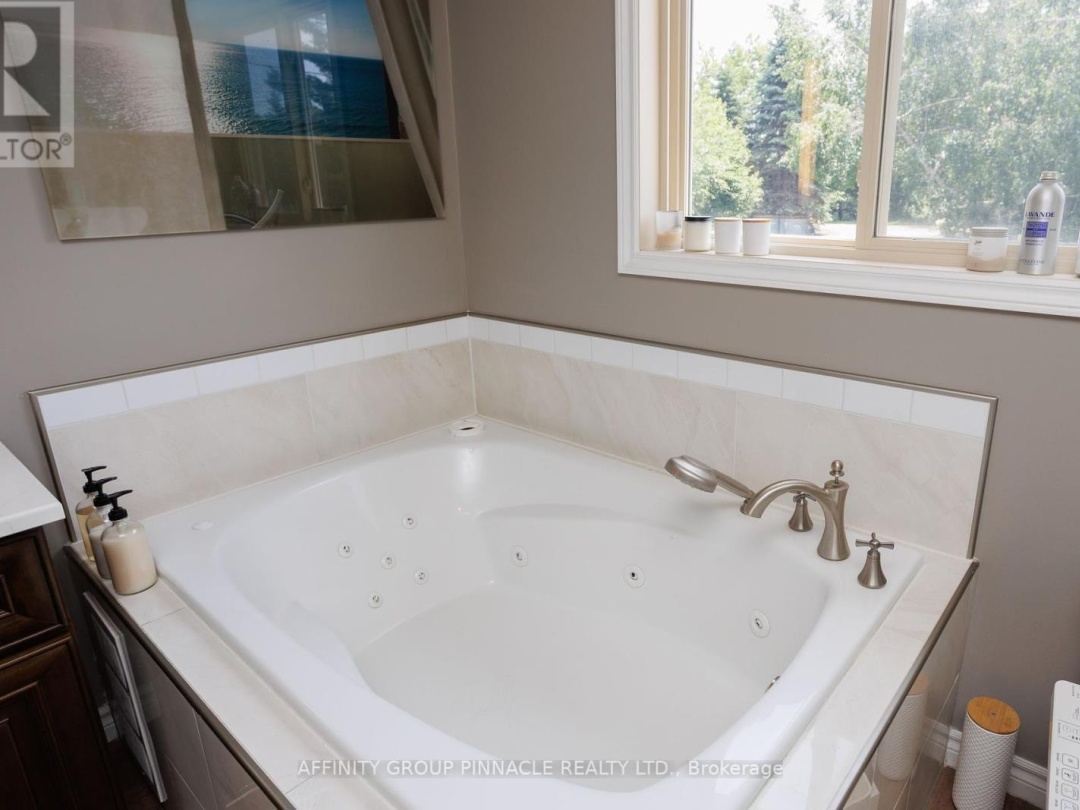 1385 FURNISS DRIVE, 