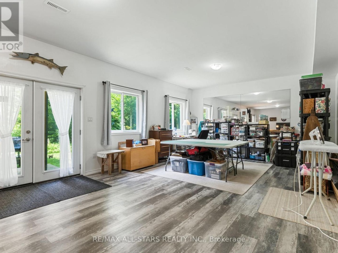 1089 TATTERSAL ROAD, 