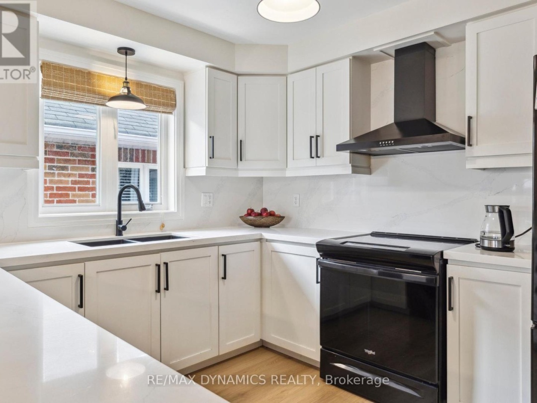 89 Maplewood Avenue, Brock (Beaverton)