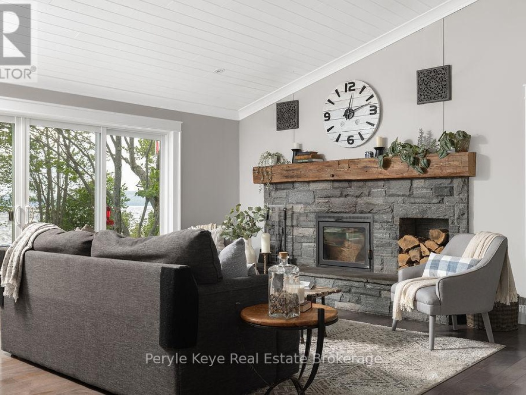 118 ROBIN ROAD, 