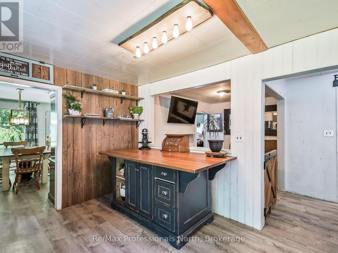 1014 MANITOBA STREET, 