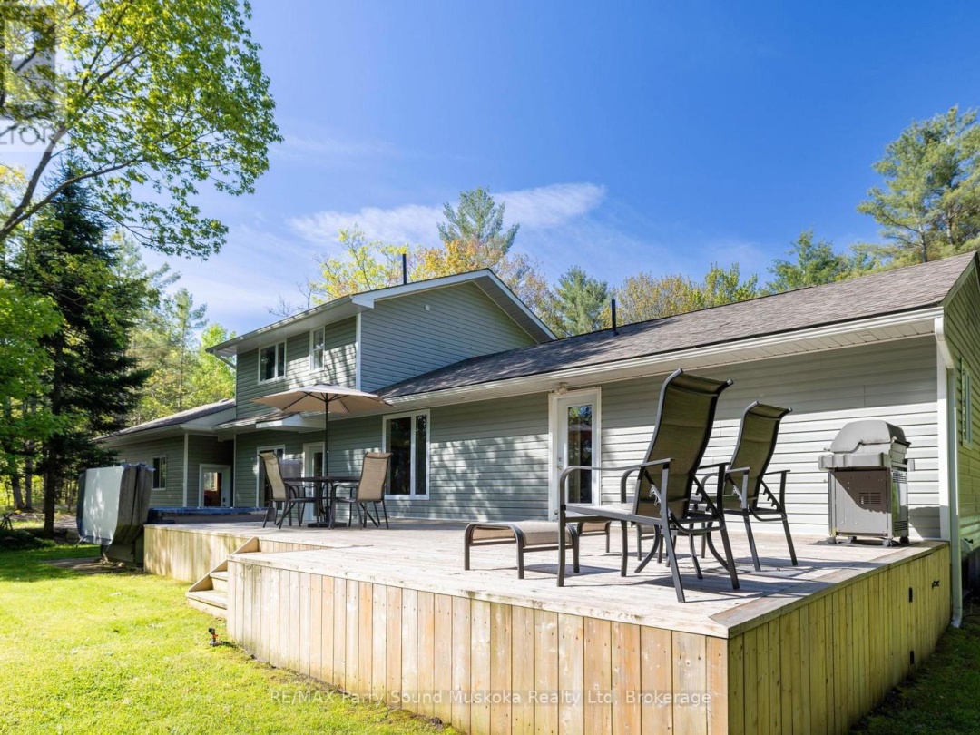8 Pineridge Road, McDougall
