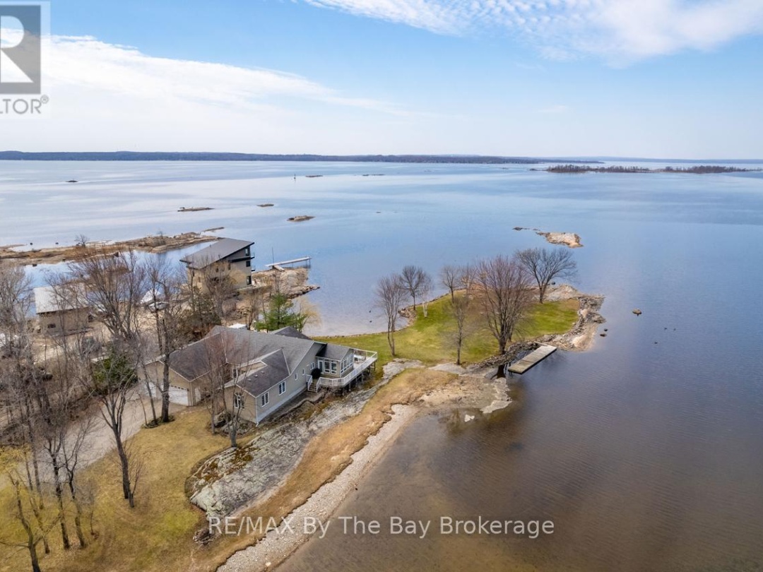 80 Arbour Trail, Georgian Lake