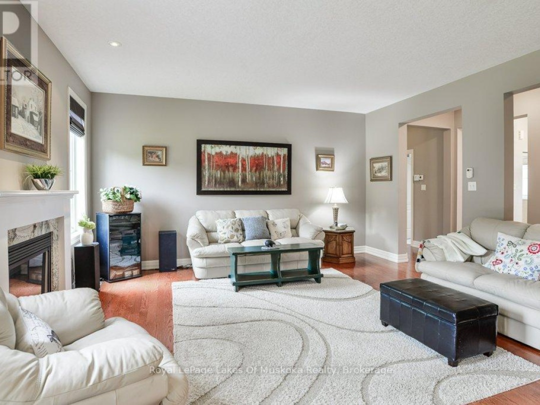 12 PHEASANT RUN, 