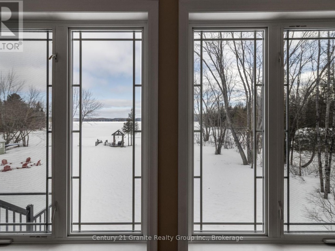 1047 Bonis Lane, Mountain Lake