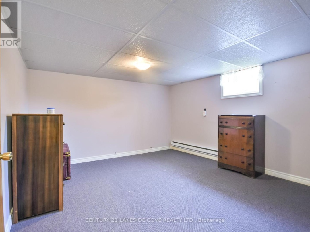 121 Bayshore Drive, Lake Simcoe