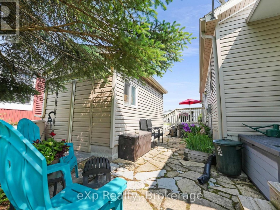 53 CREEKSIDE CIRCLE, 