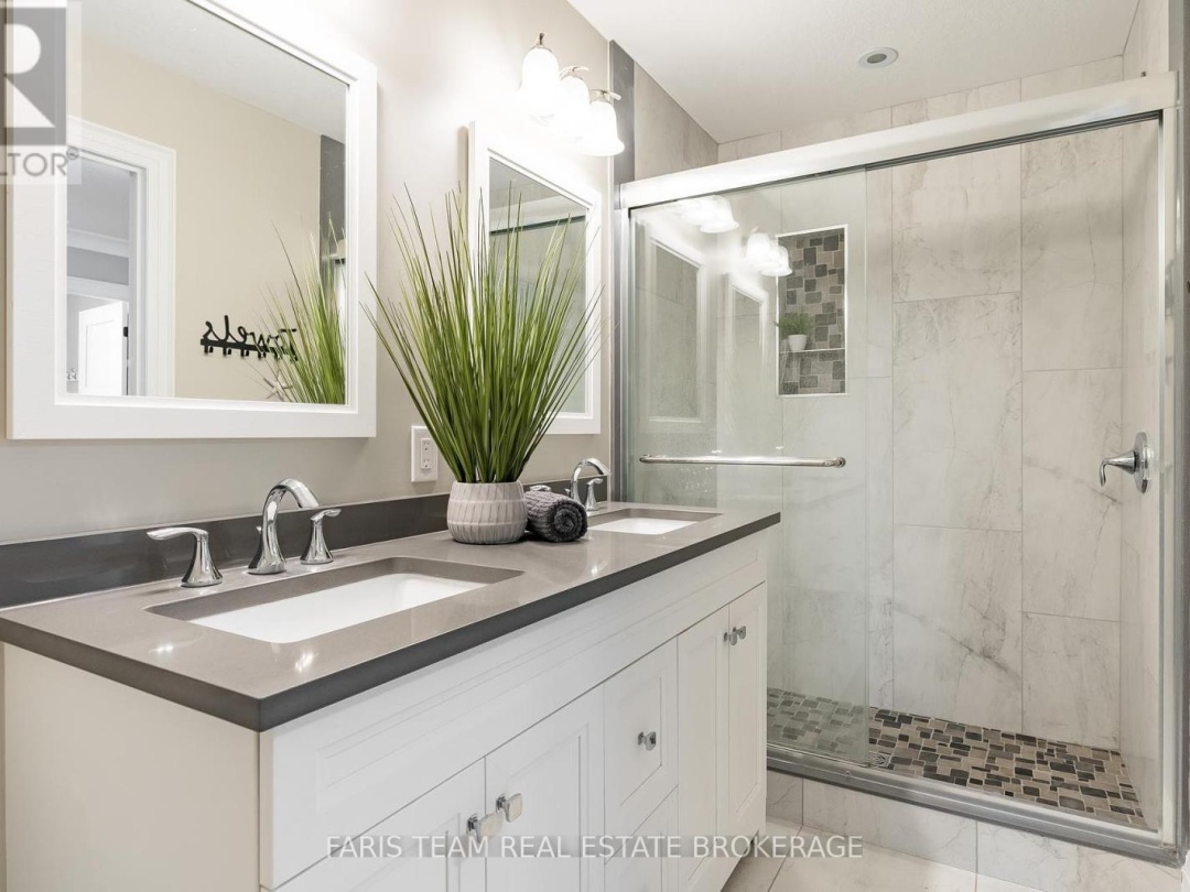 2448 STOCKDALE ROAD, 