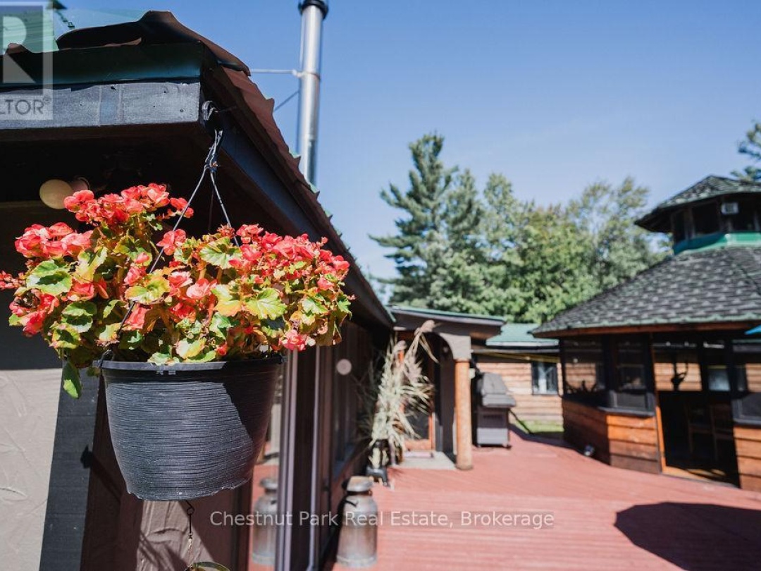 1150 CARLSMOUNT ROAD, 