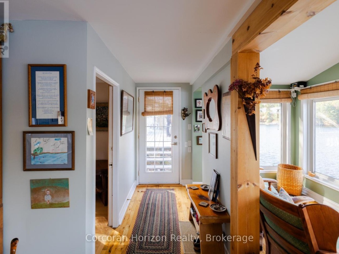 566 HUNGRY BAY ROAD W, 