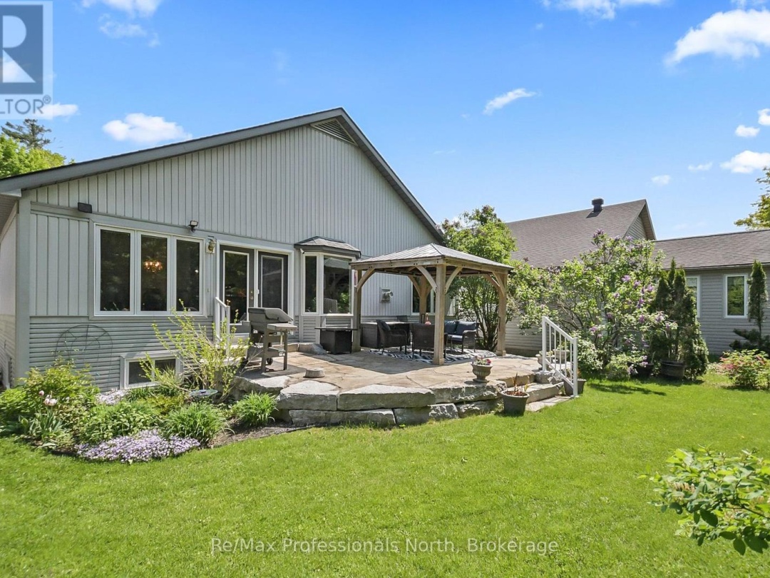 21 WOODMAN'S CHART, Gravenhurst (Muskoka (S))