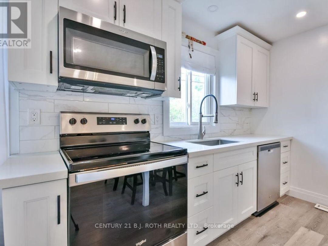 2695 CUMBERLAND ROAD, 