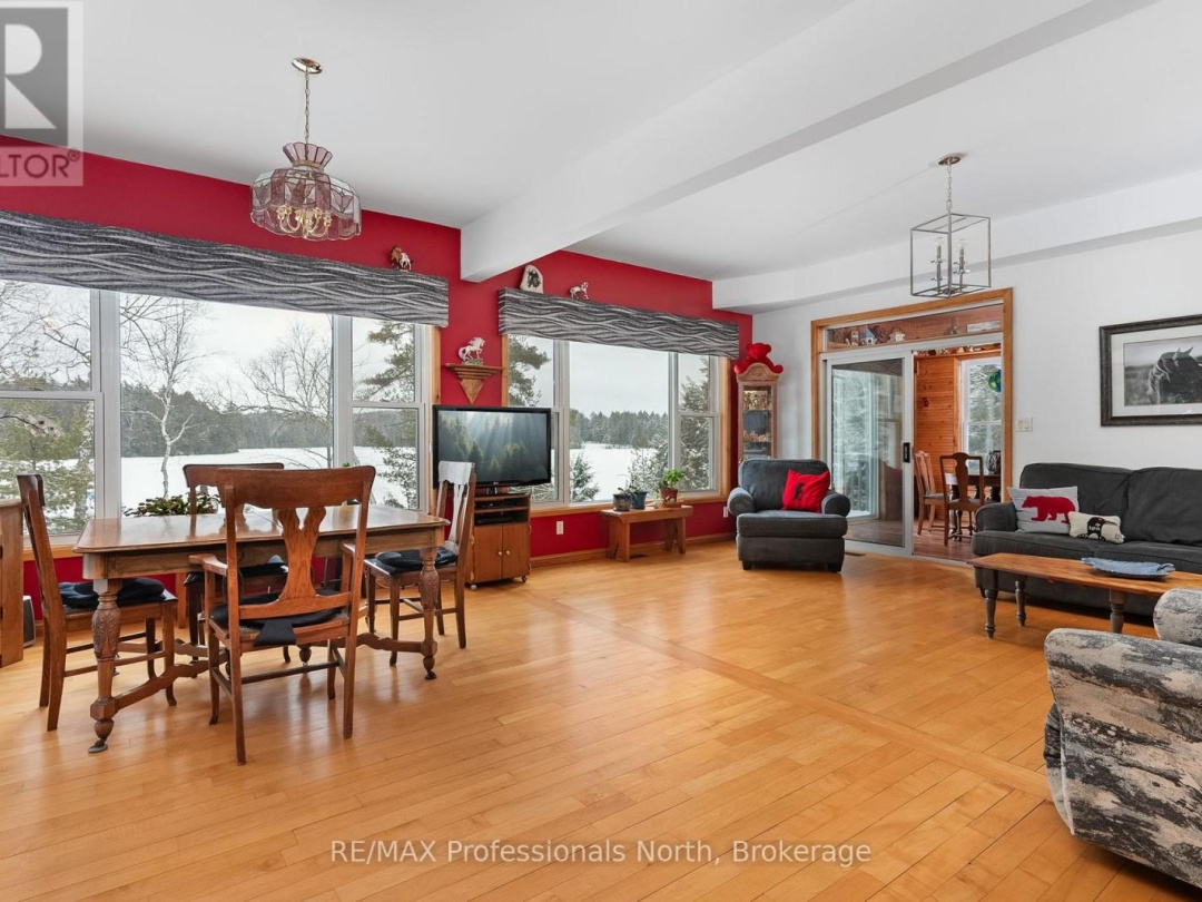 3 2901 Limberlost Road, Tasso Lake