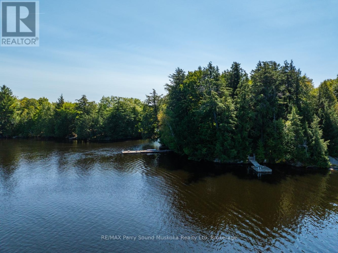 58 Deerfield Road, Manitouwabing Lake