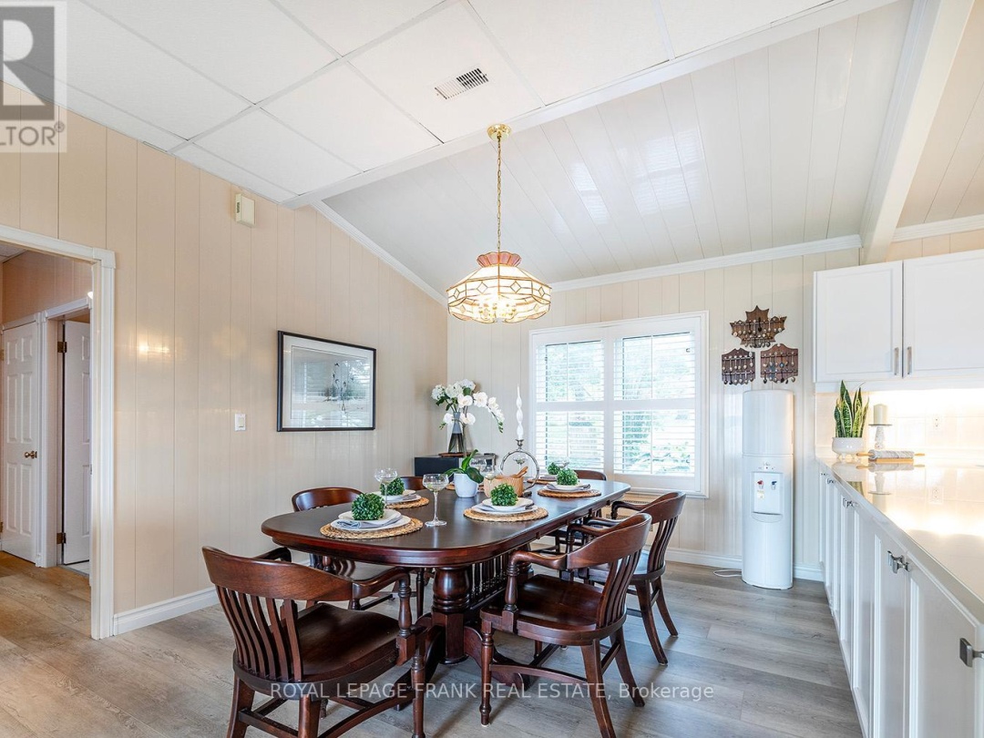 46 LAKEVIEW BOULEVARD, Lake Scugog