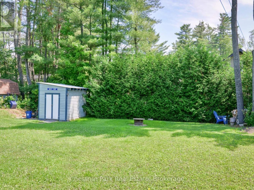 4 PINEWOOD DRIVE, 