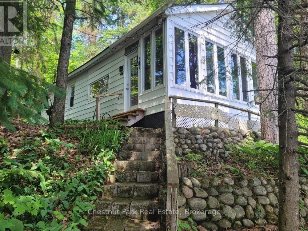 1038 FITCHETT LANE, 