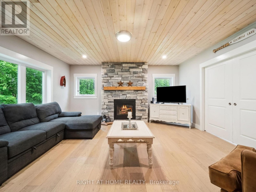 4098 CAMBRIAN ROAD, 