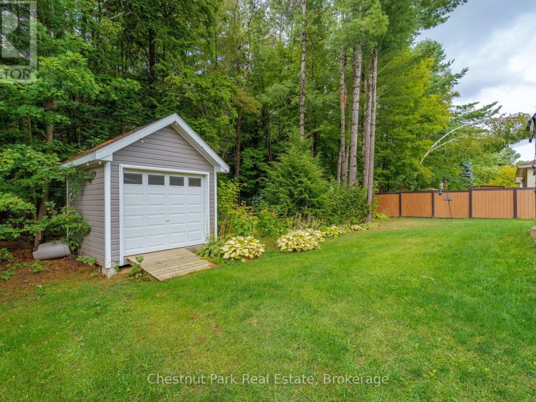 17 WINDSONG CRESCENT, 