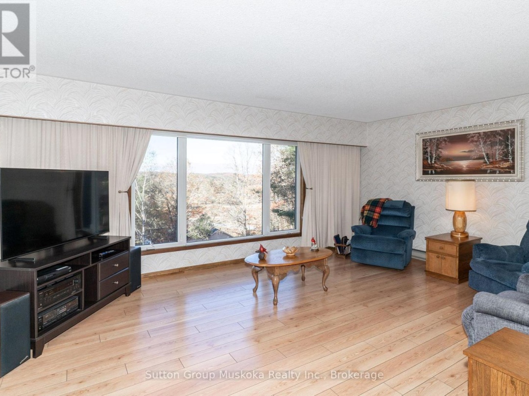 467 WEST BROWNS ROAD, 