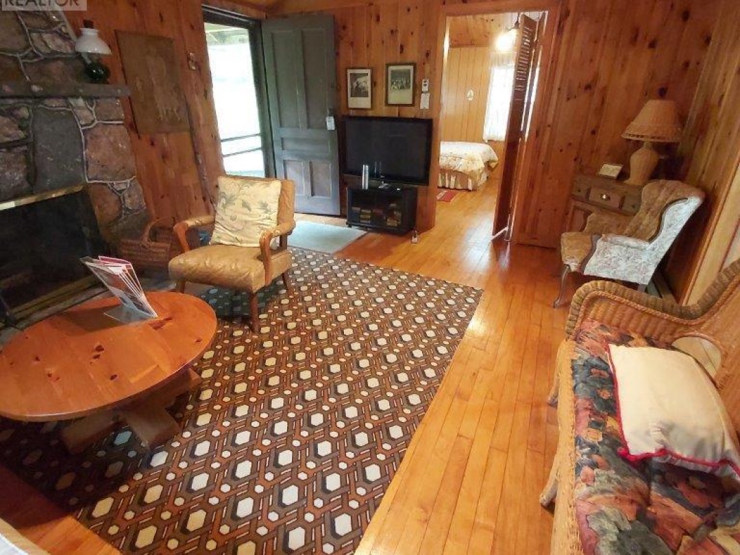 2 2 1051 Wigwam Lodge Road, Kahshe Lake