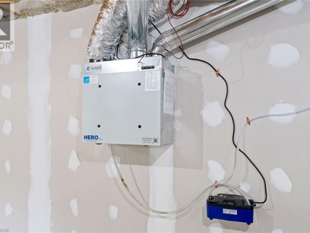 44 SUNNYSHORE PARK Drive, 