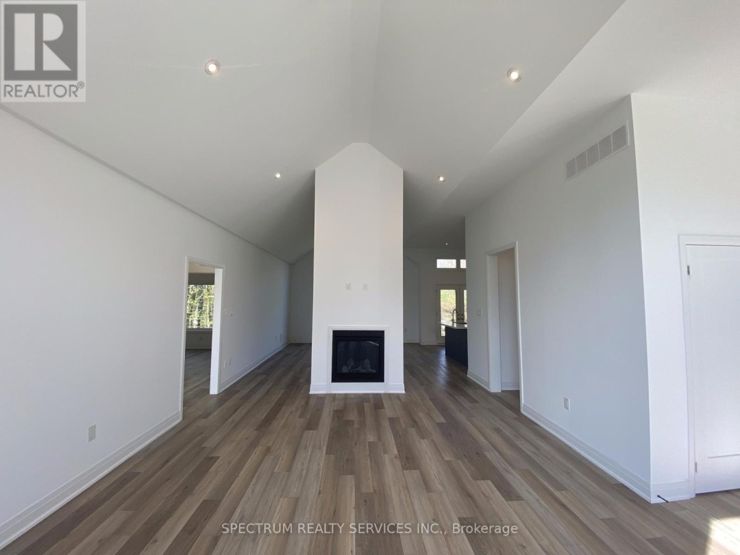 6 Marina Village Drive, Georgian Bay