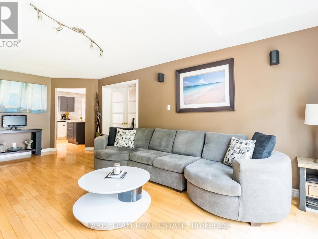 85 FULSOM CRESCENT, 