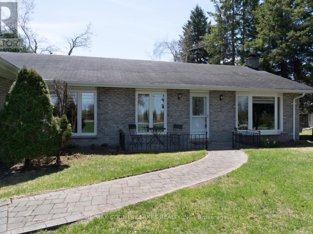 1389 Canal Road, Talbot Lake