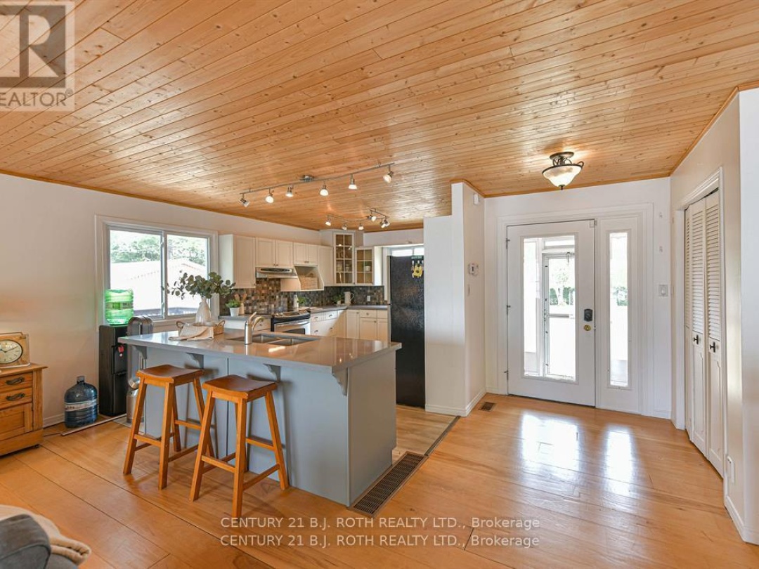 71 CAMPBELL BEACH ROAD, 