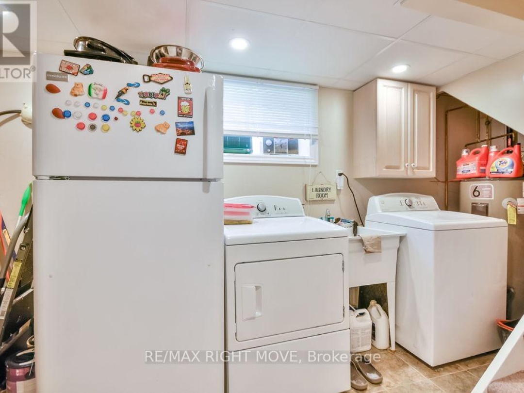 7697 WEST RIVER ROAD, Severn Lake