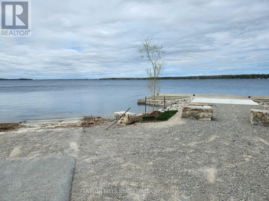 22 Viamede Street, Sturgeon Lake