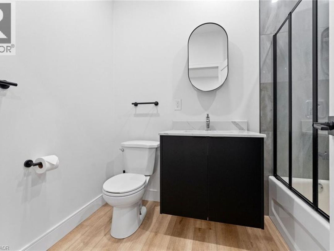 44 SUNNYSHORE PARK Drive, 