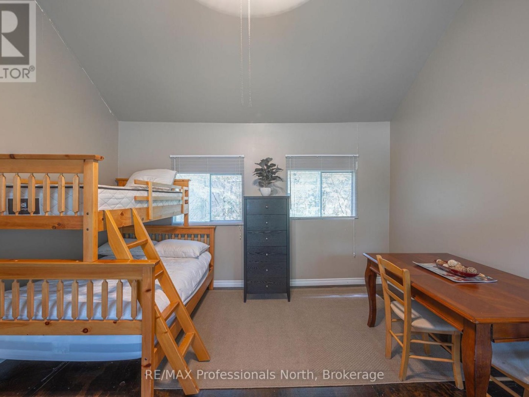 24 RELAX AVENUE, 