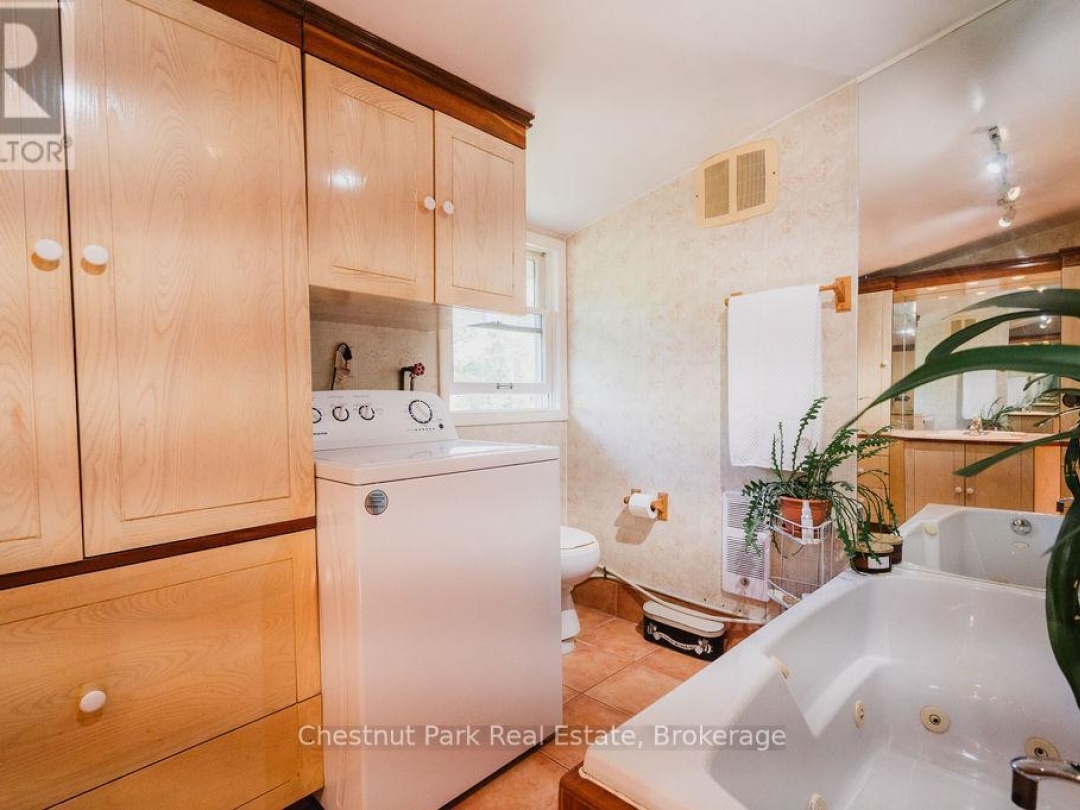 1150 CARLSMOUNT ROAD, 