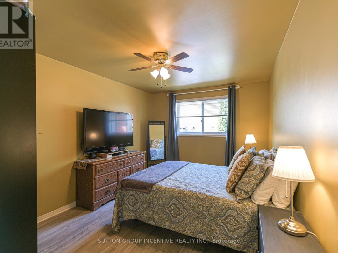 78 VANESSA DRIVE, 