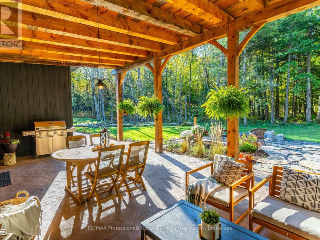 1592 BUCKSLIDE ROAD, 