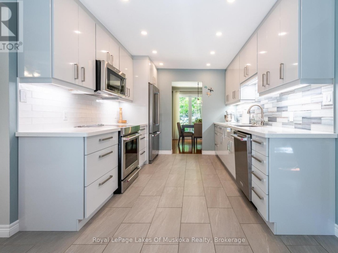 1601 SKYLINE DRIVE, 