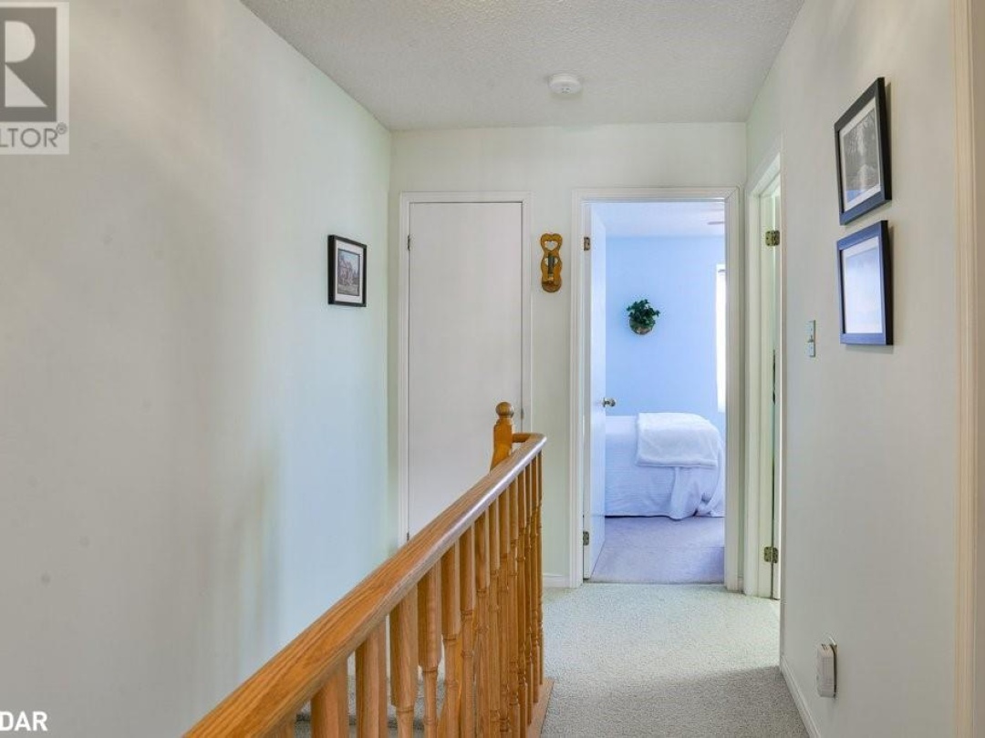31 Laguna Parkway Unit# 1, Lake Simcoe
