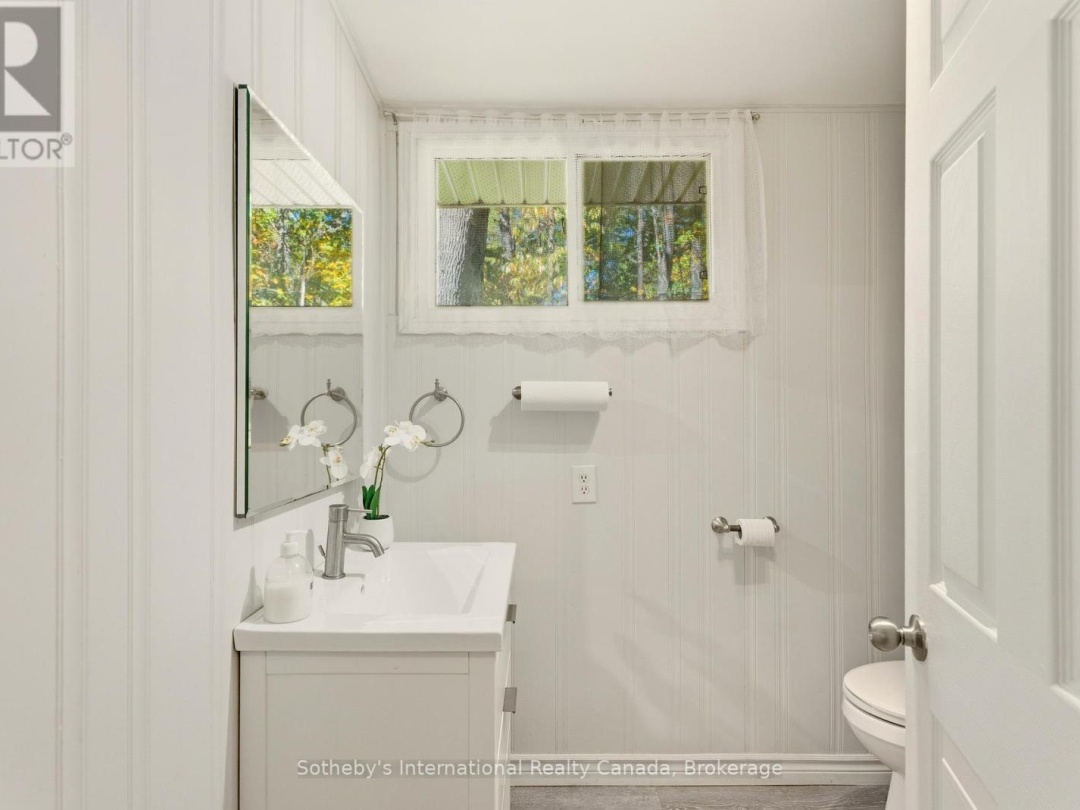 1161 NORTH KAHSHE LAKE ROAD, 