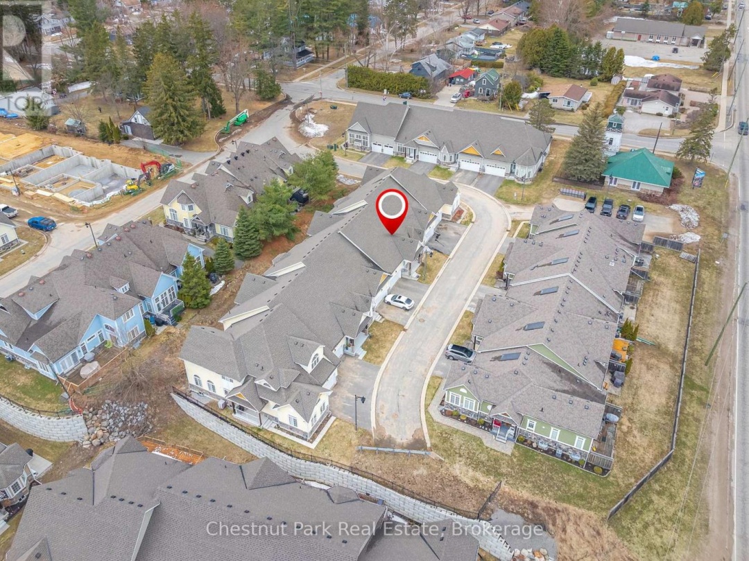 25 Durham Road, Muskoka River