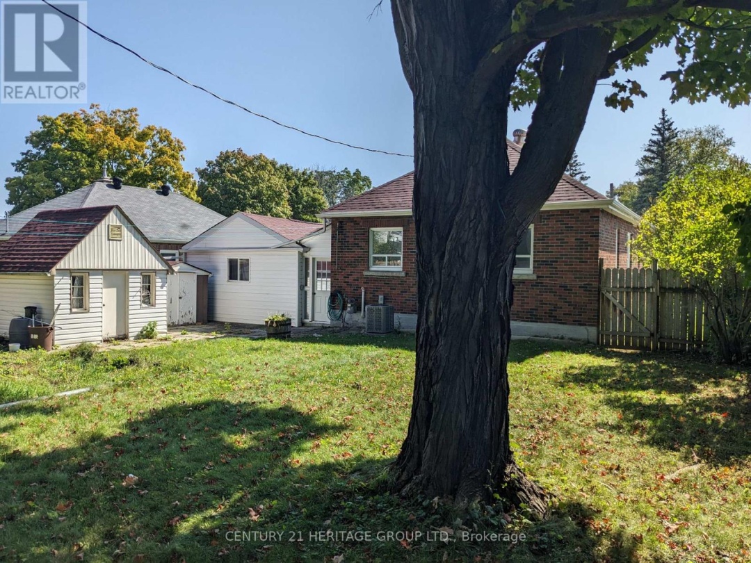 35 ARGYLE AVENUE, Orillia