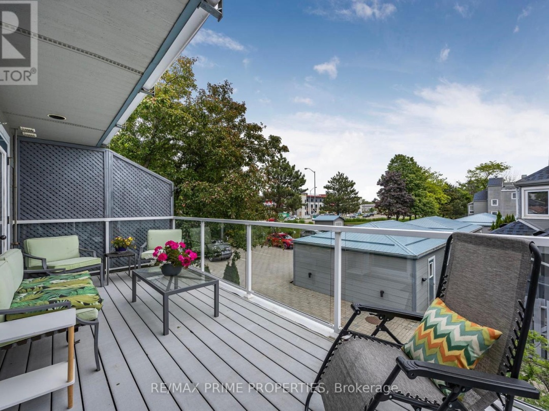 201 - 585 ATHERLEY ROAD, 